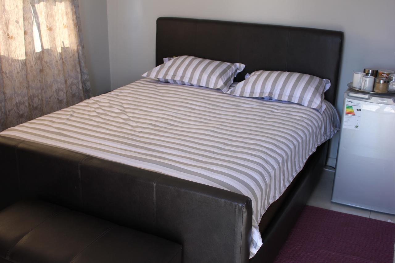 Coco Palm Bed&Breakfast Windhoek Exterior foto